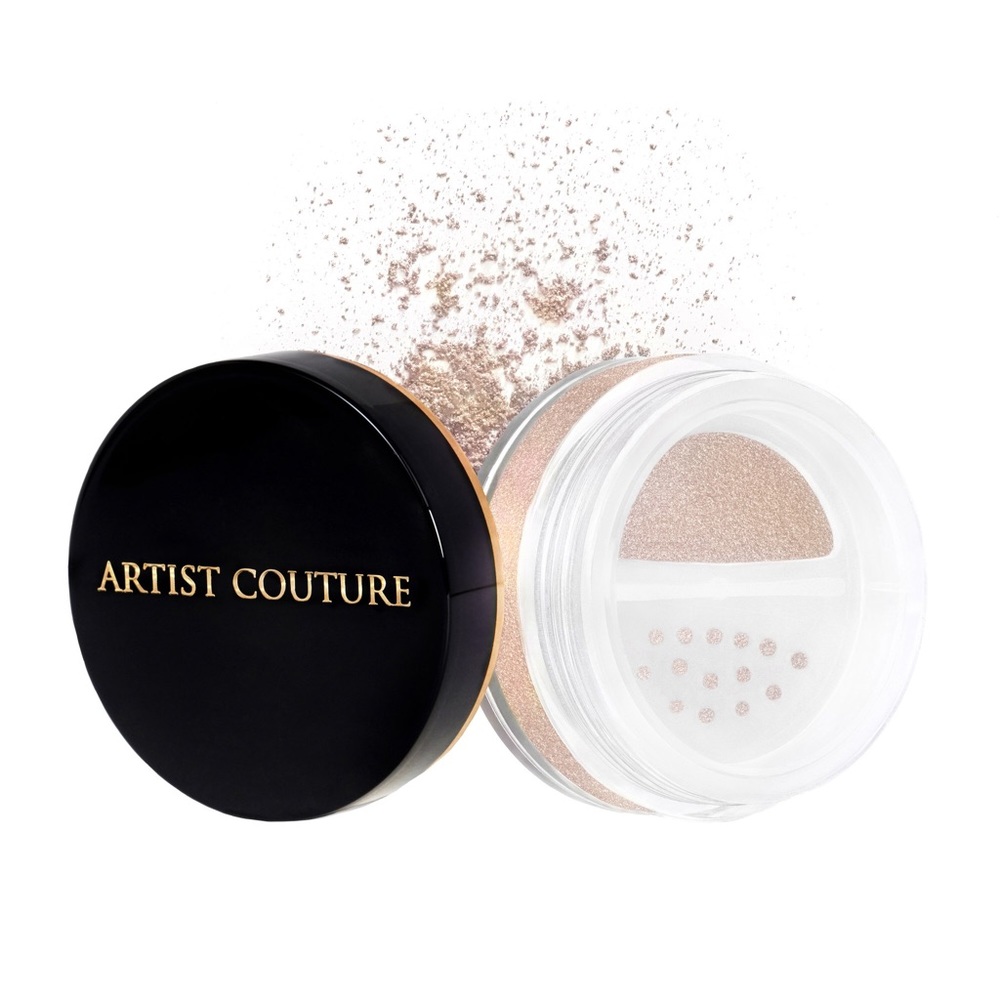 Artist Couture Diamond glow powder in summer haze.